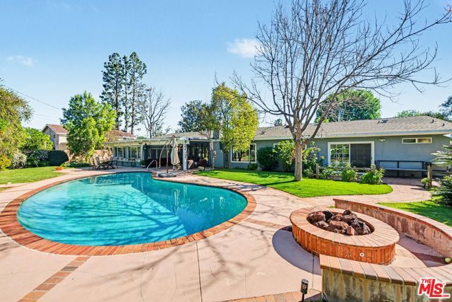 17409 Kinzie Street, Los Angeles, CA 91325