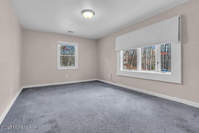 517 Newtons Corner Road, Howell, NJ 07731