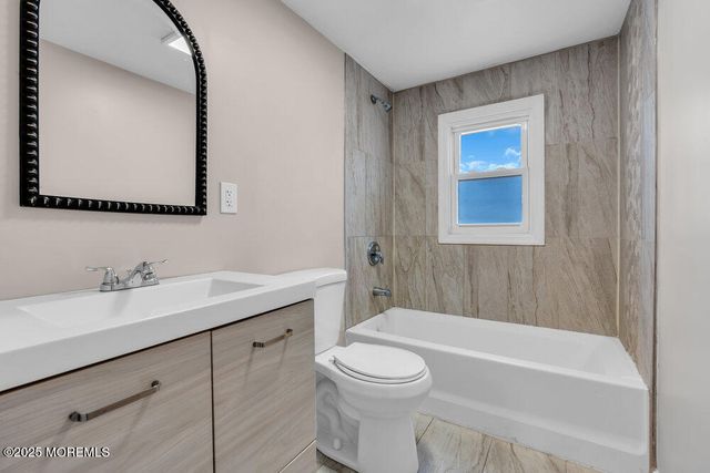 517 Newtons Corner Road, Howell, NJ 07731