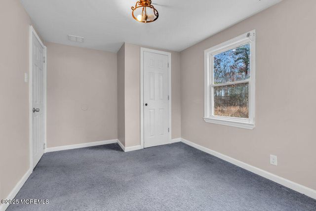 517 Newtons Corner Road, Howell, NJ 07731