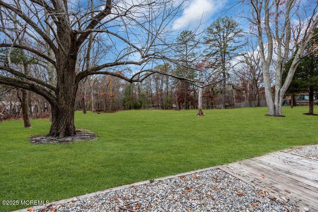 517 Newtons Corner Road, Howell, NJ 07731