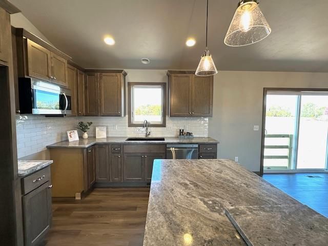 W5049 BLUE HERON CIRCLE, Sherwood, WI 54169