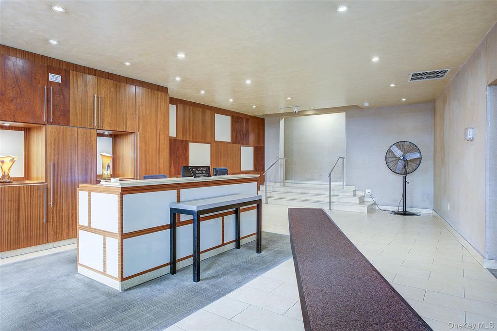 110-50 71st Road 4M, Forest Hills, NY 11375 — photo 4