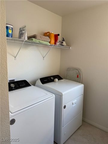 10266 Glowing Amber Street, Las Vegas, NV 89141