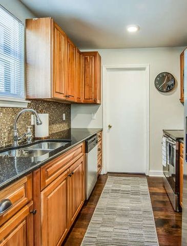 224 Flora Maxwell Rd, Nashville, TN 37211
