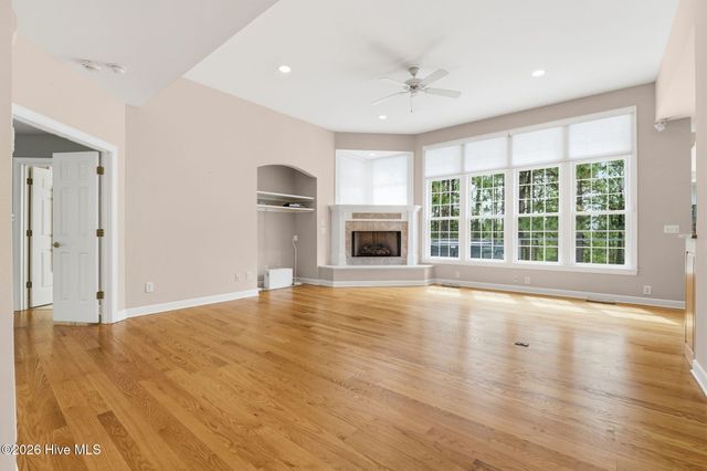 209 Longleaf Drive, West End, NC 27376