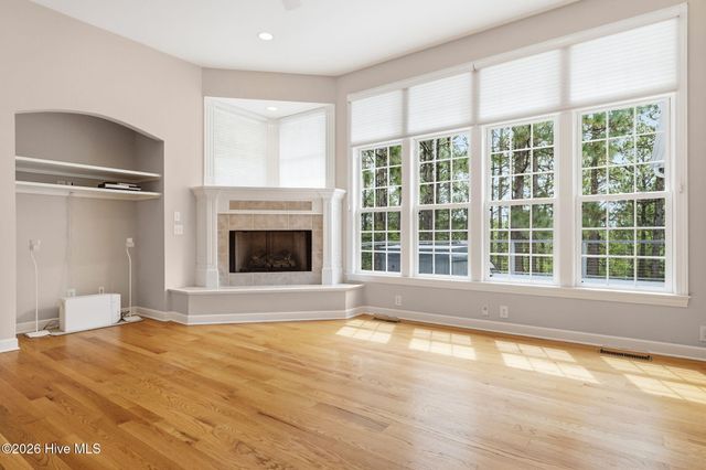 209 Longleaf Drive, West End, NC 27376