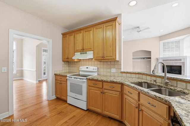 209 Longleaf Drive, West End, NC 27376