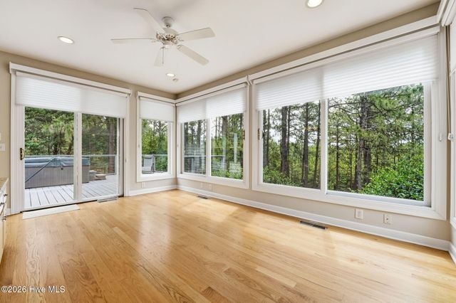 209 Longleaf Drive, West End, NC 27376