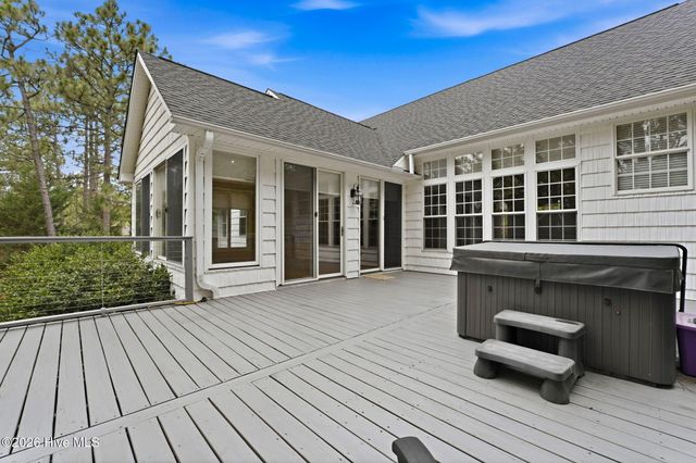 209 Longleaf Drive, West End, NC 27376