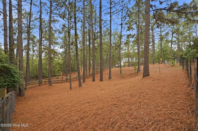 209 Longleaf Drive, West End, NC 27376