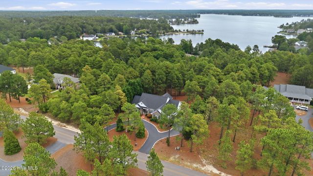 209 Longleaf Drive, West End, NC 27376