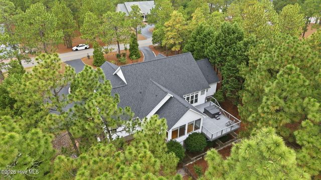209 Longleaf Drive, West End, NC 27376