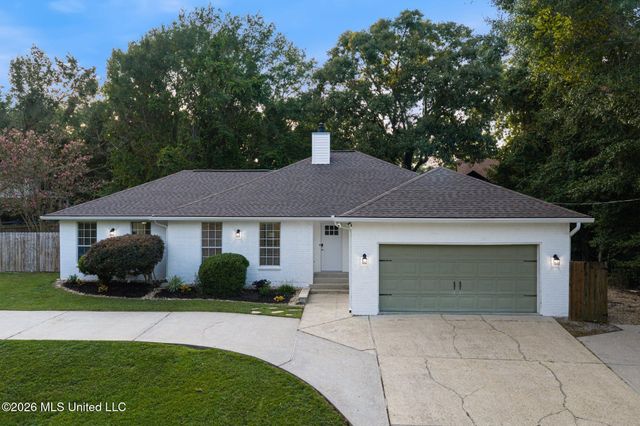 6682 Ahekolo Circle, Diamondhead, MS 39525