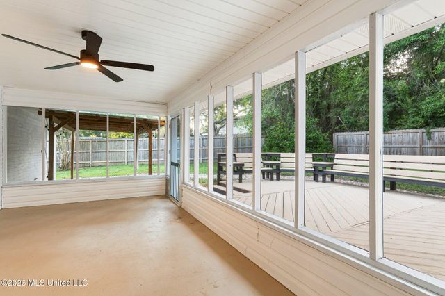 6682 Ahekolo Circle, Diamondhead, MS 39525