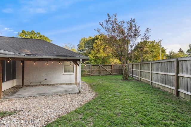 6682 Ahekolo Circle, Diamondhead, MS 39525