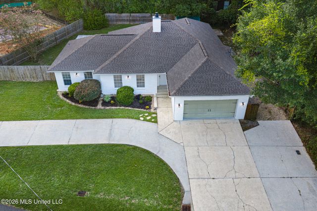 6682 Ahekolo Circle, Diamondhead, MS 39525
