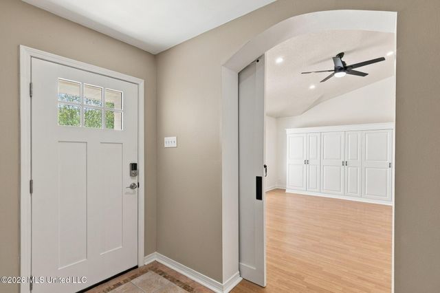 6682 Ahekolo Circle, Diamondhead, MS 39525