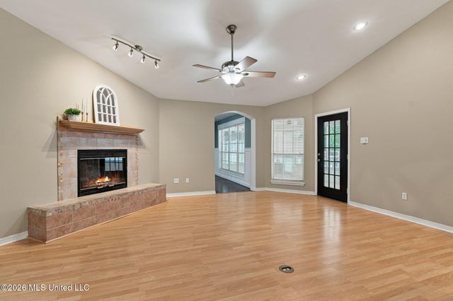 6682 Ahekolo Circle, Diamondhead, MS 39525