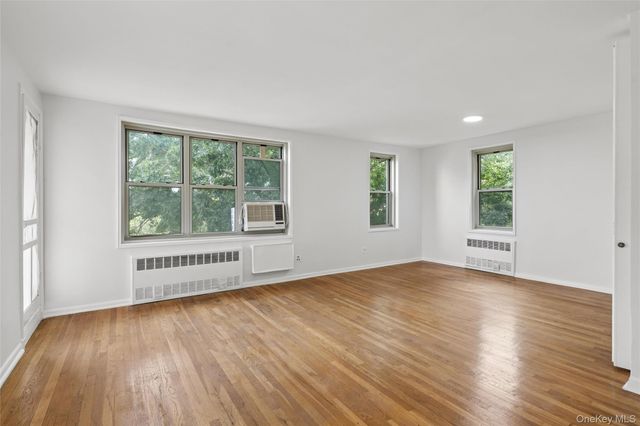 23-35 Bell Blvd. 4H, Bayside, NY 11360
