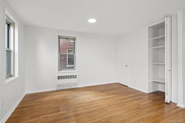 23-35 Bell Blvd. 4H, Bayside, NY 11360
