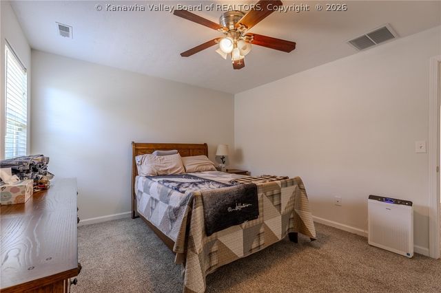 3309 Morning Road, Hurricane, WV 25526