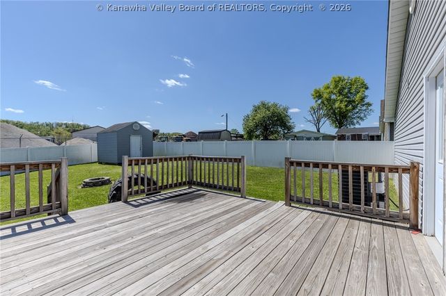 3309 Morning Road, Hurricane, WV 25526