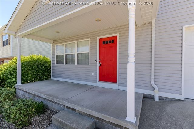3309 Morning Road, Hurricane, WV 25526