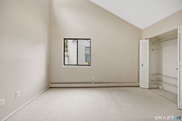 5 Staunton Court B, Farmington, CT 06032