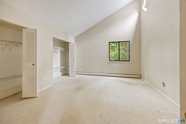 5 Staunton Court B, Farmington, CT 06032