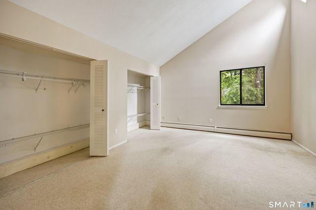 5 Staunton Court B, Farmington, CT 06032