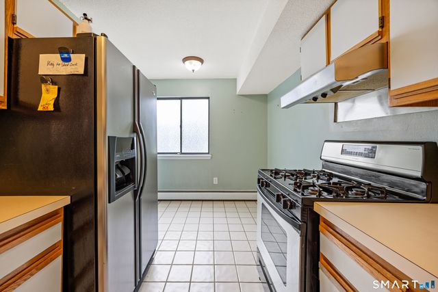 5 Staunton Court B, Farmington, CT 06032
