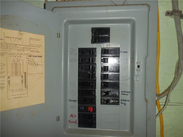 43 South Avenue, Warsaw, NY 14569