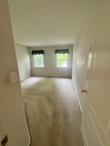 1025 Albert Lane, Lexington, KY 40514