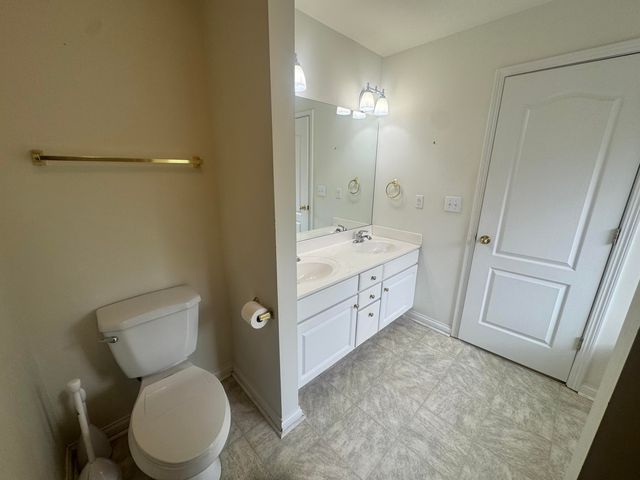 1025 Albert Lane, Lexington, KY 40514