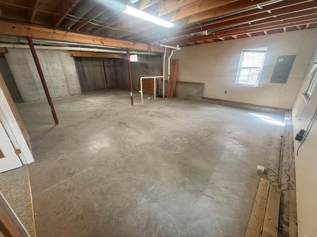 1025 Albert Lane, Lexington, KY 40514