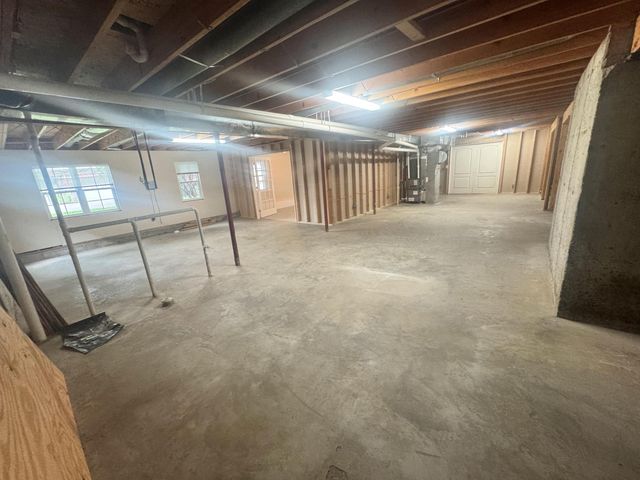 1025 Albert Lane, Lexington, KY 40514