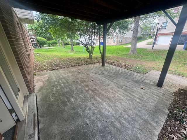 1025 Albert Lane, Lexington, KY 40514