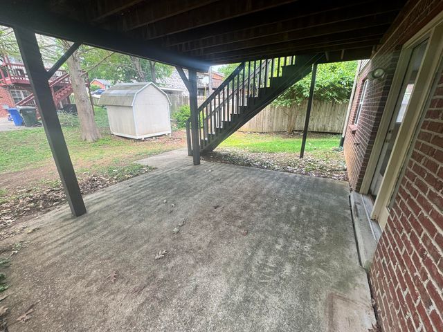 1025 Albert Lane, Lexington, KY 40514