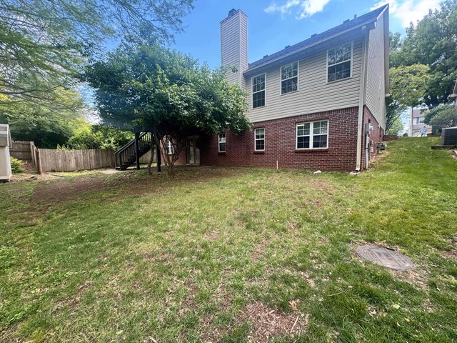 1025 Albert Lane, Lexington, KY 40514