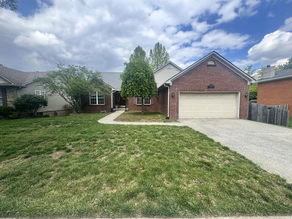 1025 Albert Lane, Lexington, KY 40514