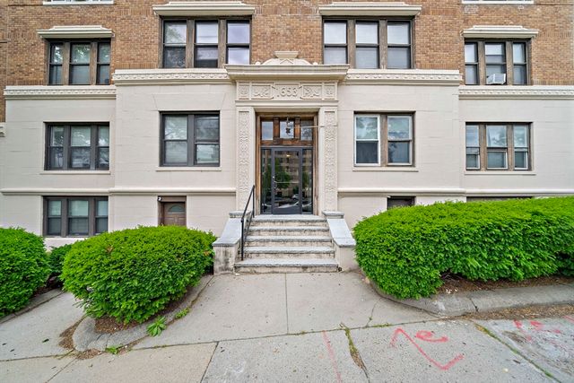 1653 Commonwealth Ave 5, Boston, MA 02135