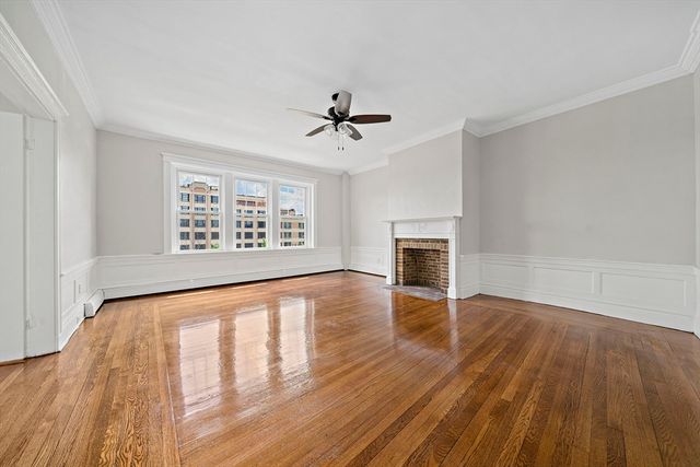 1653 Commonwealth Ave 5, Boston, MA 02135