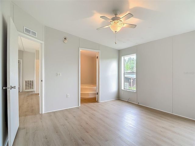 4433 ROUNDUP DRIVE, Polk City, FL 33868