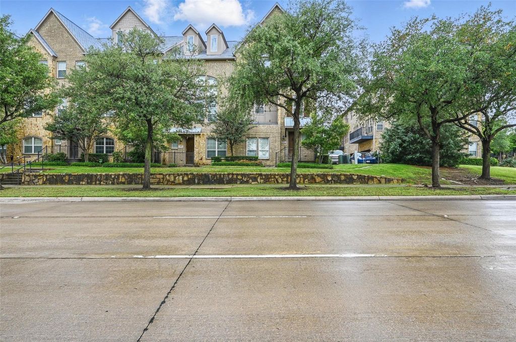 6491 Las Colinas Boulevard, Irving, TX 75039