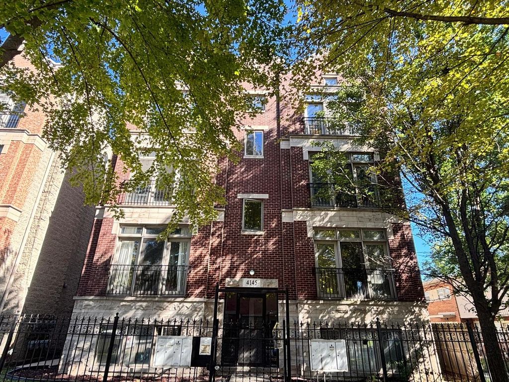4145 S Wabash Avenue 2N, Chicago, IL 60653