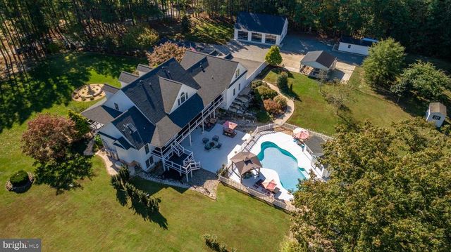 6829 FOX RIDGE RD, Spotsylvania, VA 22551