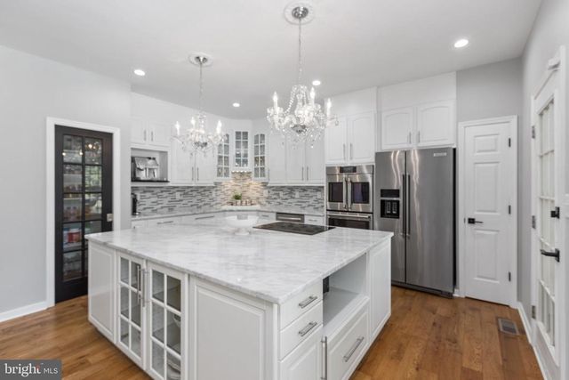 6829 FOX RIDGE RD, Spotsylvania, VA 22551