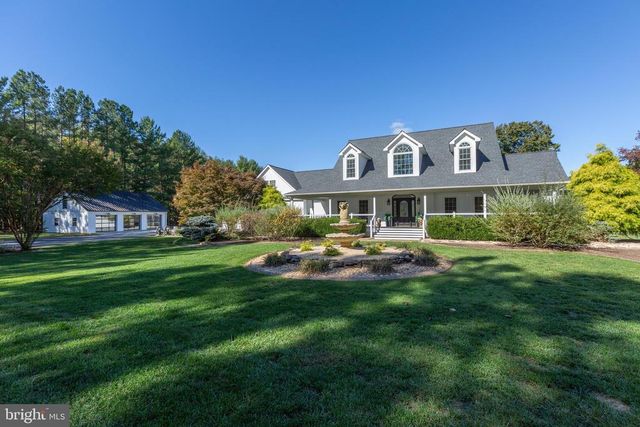 6829 FOX RIDGE RD, Spotsylvania, VA 22551