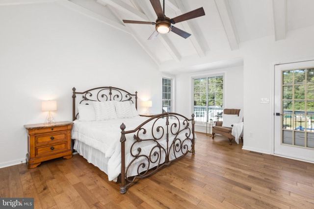 6829 FOX RIDGE RD, Spotsylvania, VA 22551